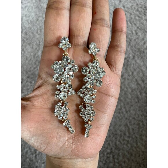 White rhinestone gold earrings clear long bridal prom crystal pierced earrings - Picture 9 of 9